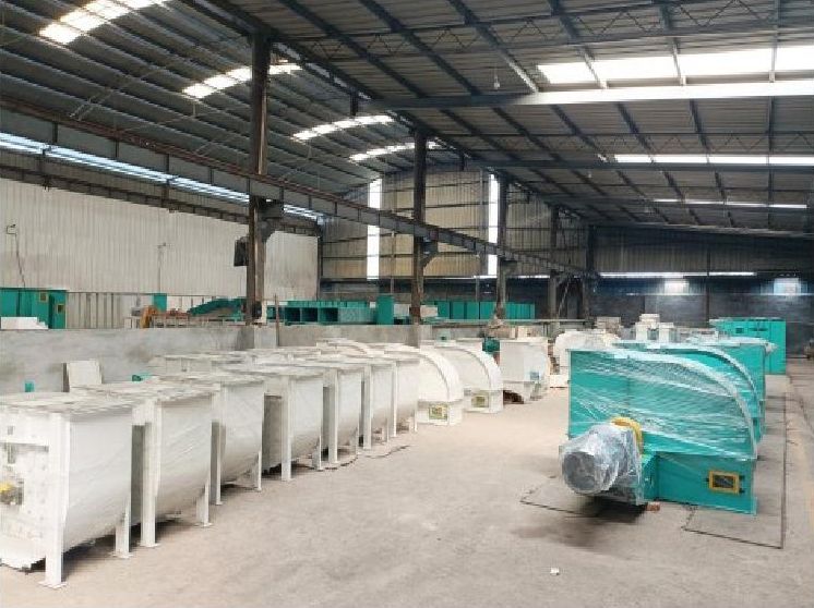 鏈板輸送機(jī)各種類型的分析